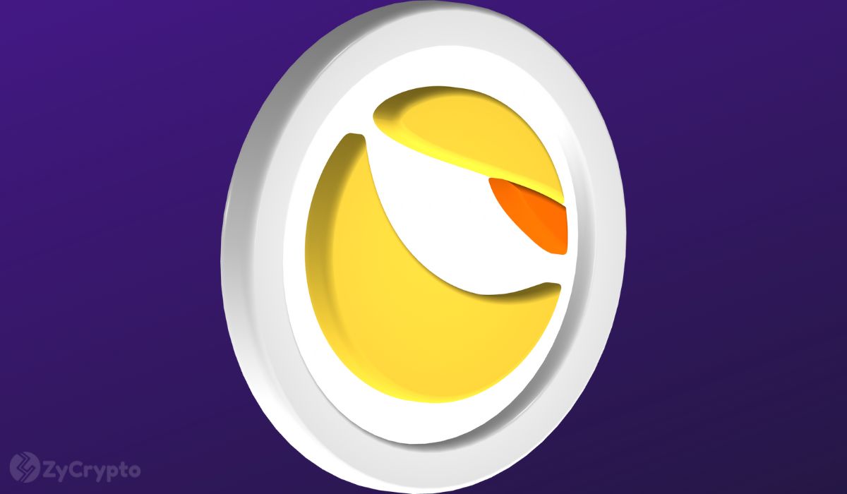 Image default